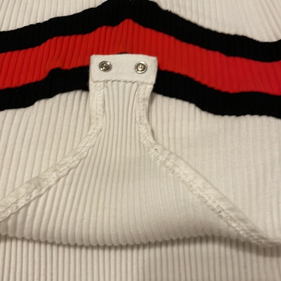 Bundle of Two Bodysuits: Makers Of Dreams and SHEIN - Picture 4 of 11